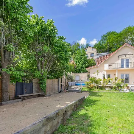 Maison De Charme Pres De Saint-germain-en-laye, Barbecue Inclus 別荘 Le Pecq